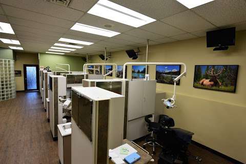 Foothills Dental Centre